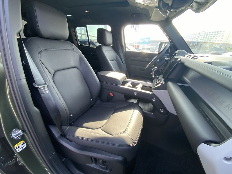 Land Rover Defender (2026) HSE X-Dynamic D350 110 - fotka 20 z 31