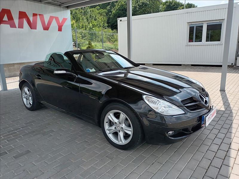 Mercedes-Benz SLK 1,8 200 KOMPRESSOR,120KW - fotka 4 z 33