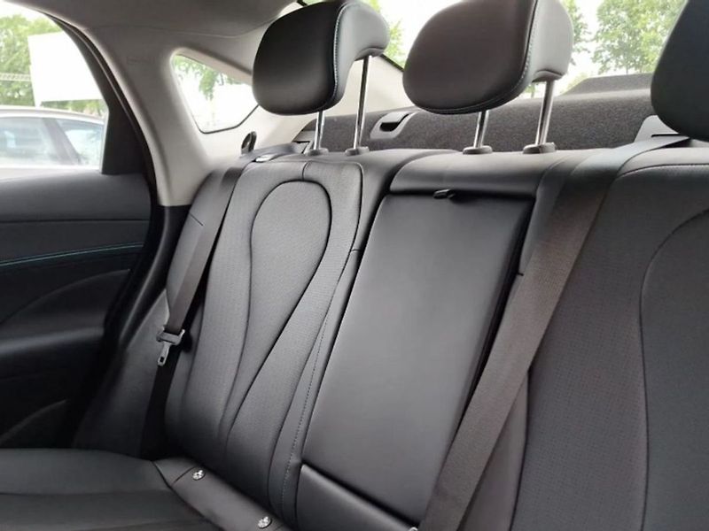 BYD Seal (2026) DM-i Comfort/Dál. Tiše. Chytře - fotka 7 z 8