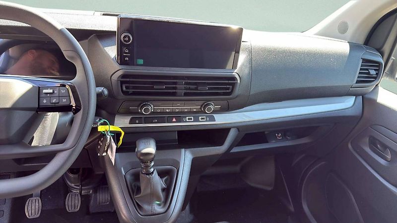 Opel Vivaro (2025) L2 (L) Panel Van 2.2 CDTi 150k - fotka 15 z 24