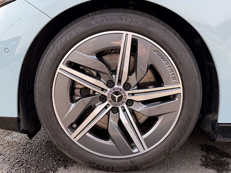 Mercedes-Benz CLA 200 - fotka 26 z 34