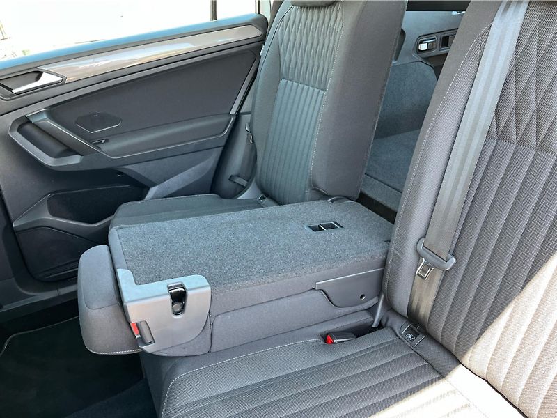 Volkswagen Tiguan Allspace 2,0 TDI 110 kW DSG Li - fotka 25 z 30