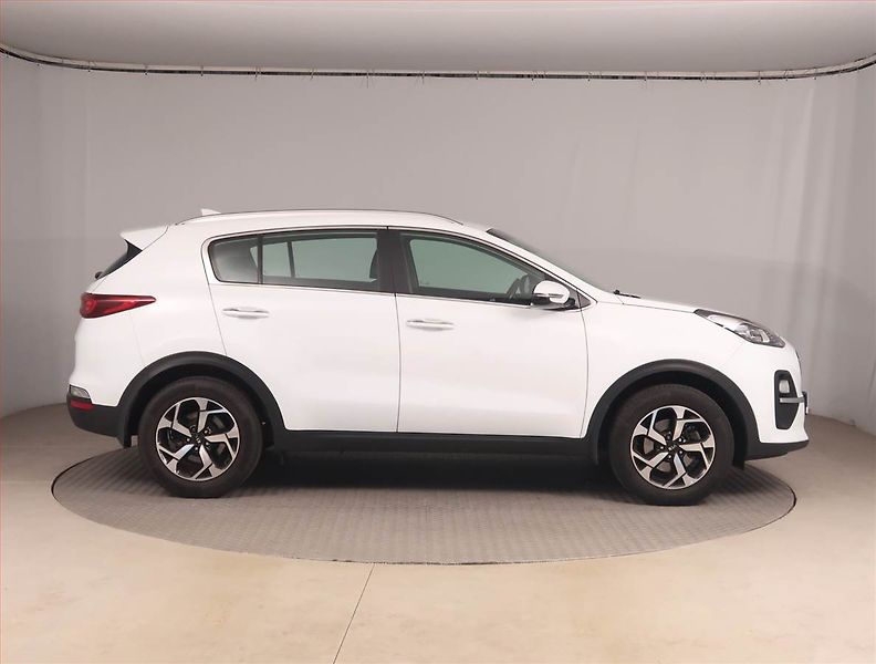 Kia Sportage (2019) 1.6 GDI, ČR,1.maj, Serv.kniha - fotka 6 z 15