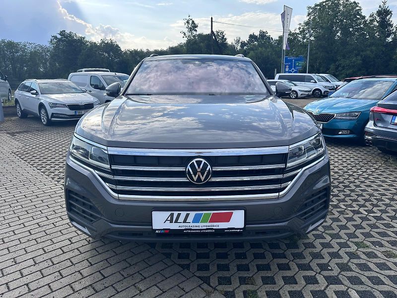 Volkswagen Touareg 3.0 TDI 170kW - fotka 8 z 18