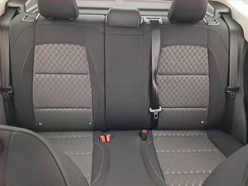 MG ZS (2025) 1.5 i, EXCITE, KAMERA - fotka 10 z 21