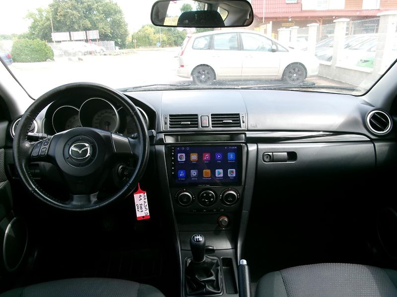 Mazda 3 (2007) 1,3i KLIMA BT NAVI - fotka 13 z 24