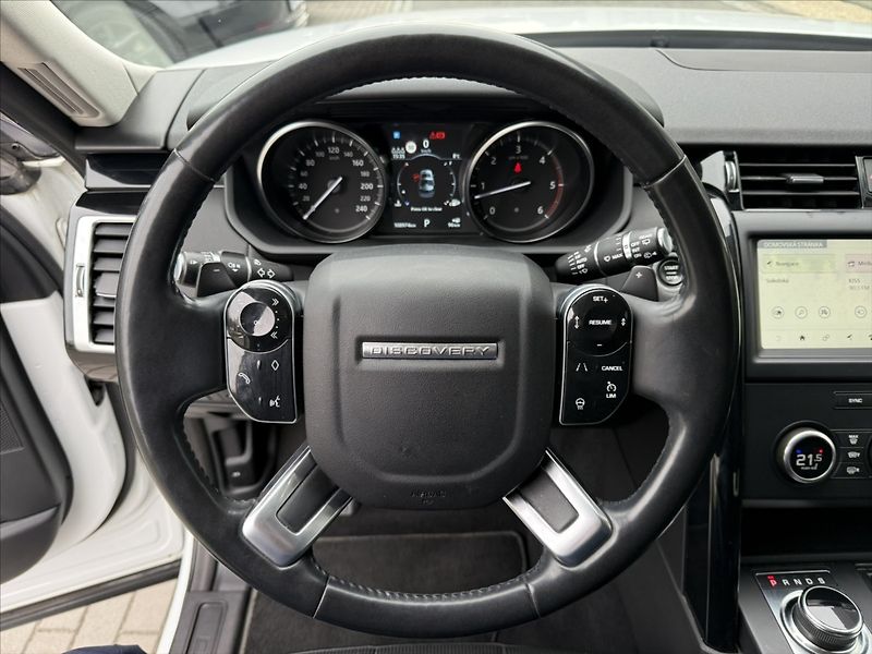 Land Rover Discovery 3,0 TDV6 SE - fotka 13 z 27