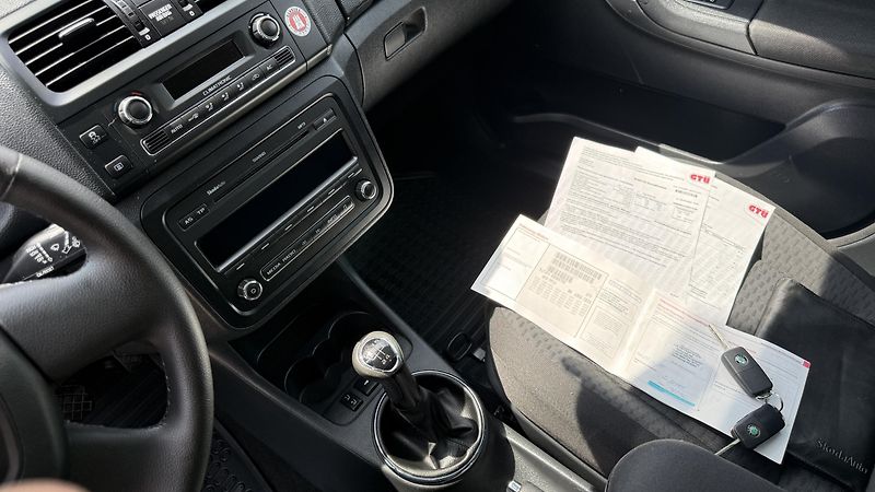 Škoda Roomster (2011) 1.2TSi*63kW*STYLE-EDITION* - fotka 15 z 23