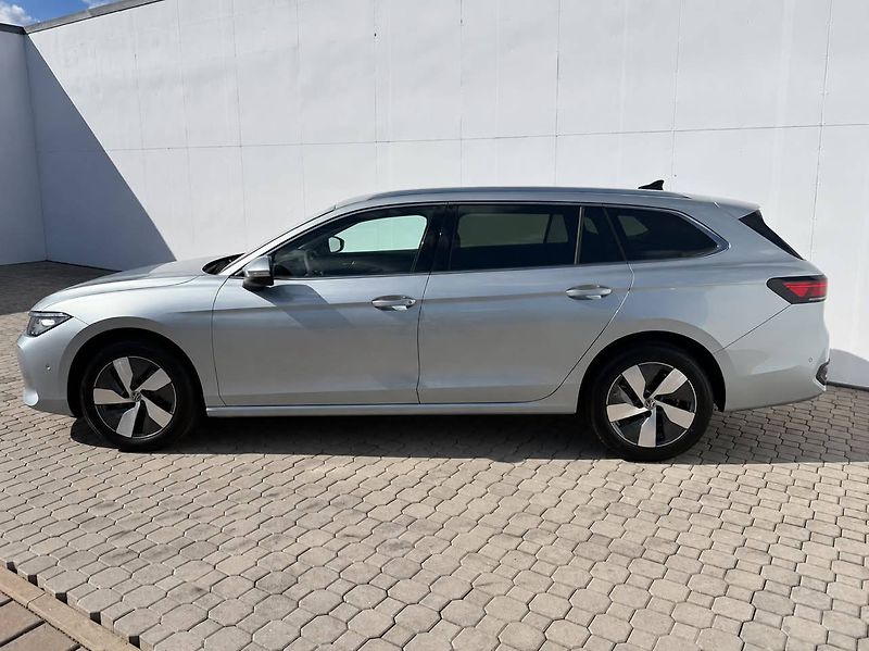 Volkswagen Passat (2026) Bussines 7DSG 2,0TDi - fotka 3 z 7
