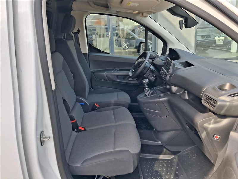 Peugeot Partner 1,5 L1 BlueHDI 100k access - fotka 10 z 14