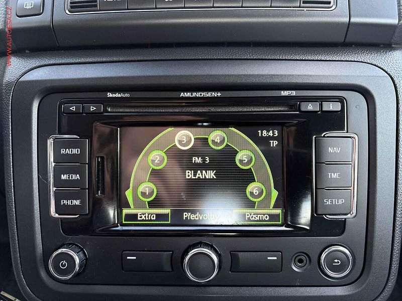 Škoda Fabia (2012) 1.2 tsi, ČR, autoAC - fotka 13 z 15