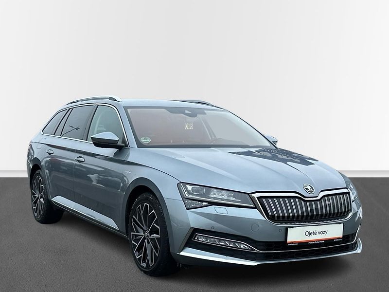 Škoda Superb iV L&K 1.4 TSI HYBRID PHEV - fotka 6 z 23