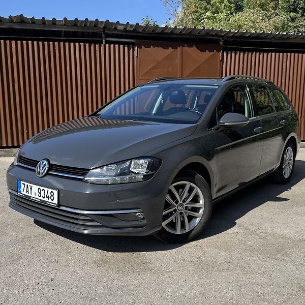 Volkswagen Golf Variant (2019) - fotka 1 z 28