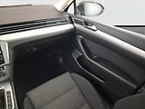 Volkswagen Passat (2017) Comfortline 2.0 TDI - náhled 8
