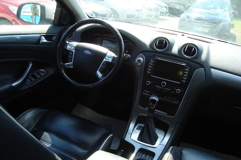 Ford Mondeo (2011) 2.0TDCi,AUT, Najeto 93Tis.km ! - fotka 41 z 75