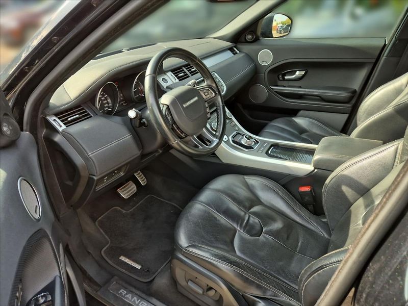 Land Rover Range Rover Evoque 2,2 SD4 DYNAMIC - fotka 7 z 20