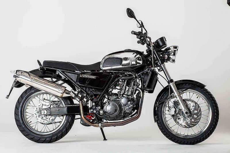 Jawa 350 Retro.
