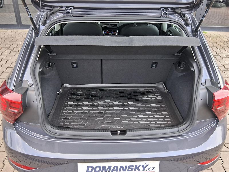 Volkswagen Polo LIFE 1.0 TSI 70 kW - fotka 6 z 22