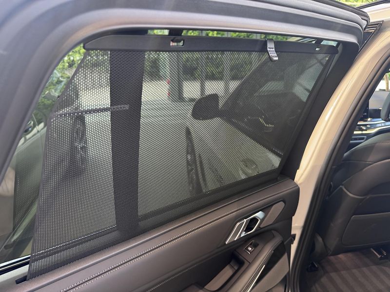 BMW X5 xDrive30d M-Sport - fotka 13 z 31