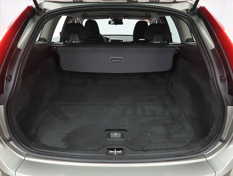 Volvo XC60 (2015) T5 AWD, 4X4, Automat - fotka 14 z 19