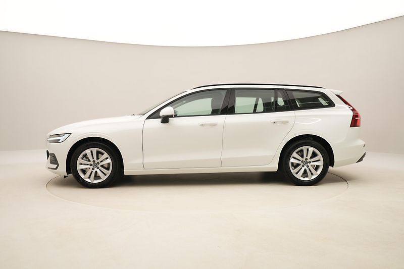 Volvo V60 (2026) B4 AUT CORE - fotka 9 z 56