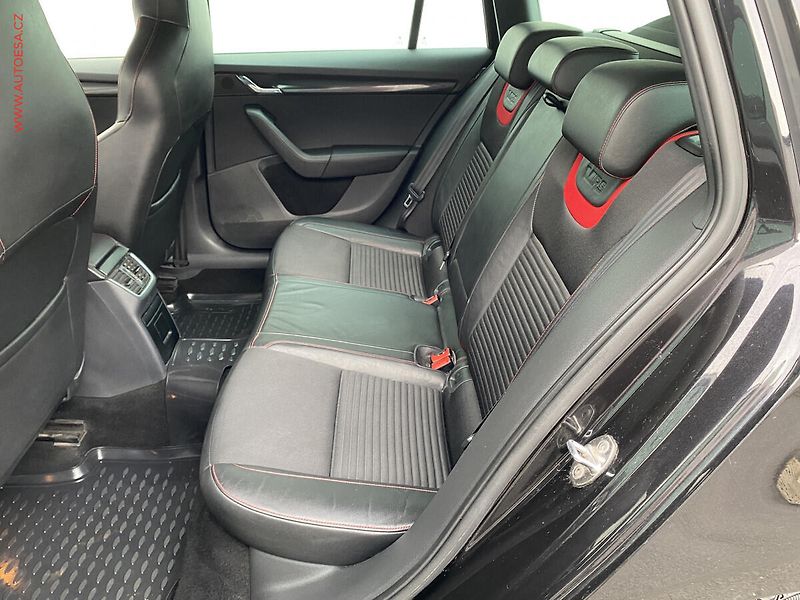 Škoda Octavia (2013) 2.0 TDi, RS - fotka 10 z 19