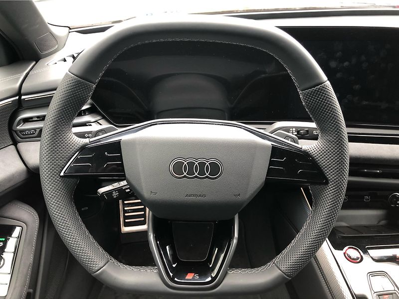 Audi A6 Avant TDI quattro 150kW - fotka 17 z 30