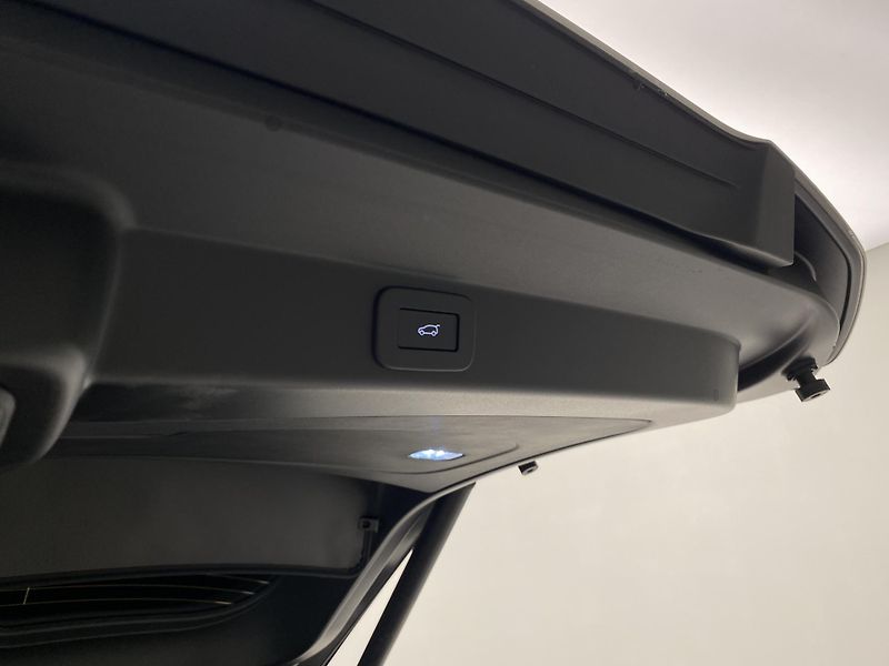 Land Rover Range Rover Sport (2026) D300 DYNAMIC HSE AWD REZERVACE - fotka 70 z 72