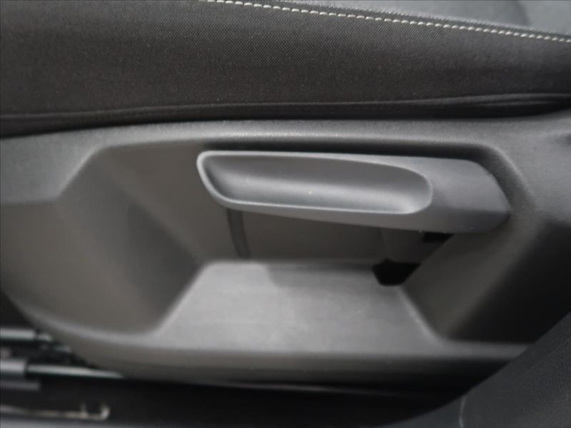 Seat Ateca 1,5 TSI DSG LED 1.majitel - fotka 29 z 39