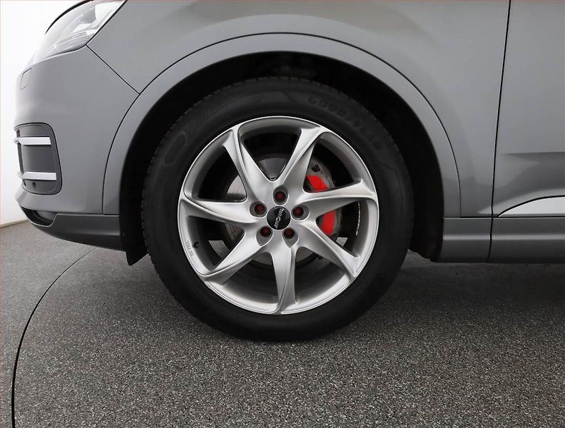 Audi Q7 (2017) S-Line 3.0 TDI - fotka 21 z 21