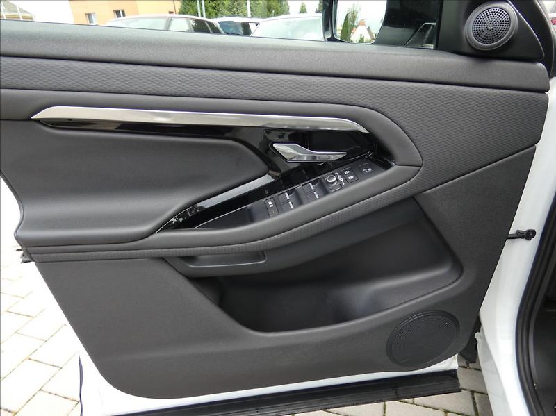 Land Rover Range Rover Evoque 2,0 D165 S, 2.Maj,DPH - fotka 14 z 37