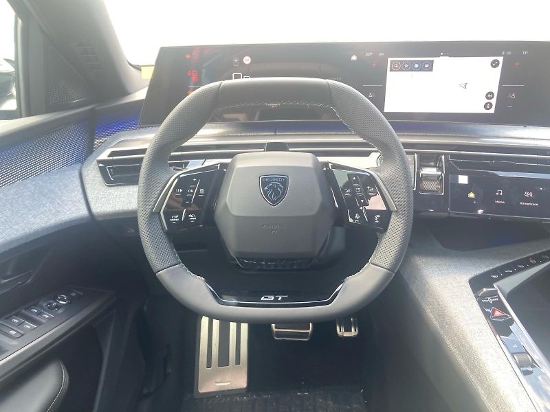 Peugeot 5008 (2026) GT SUMMER BLUE(3) Hybrid 145  - fotka 12 z 15