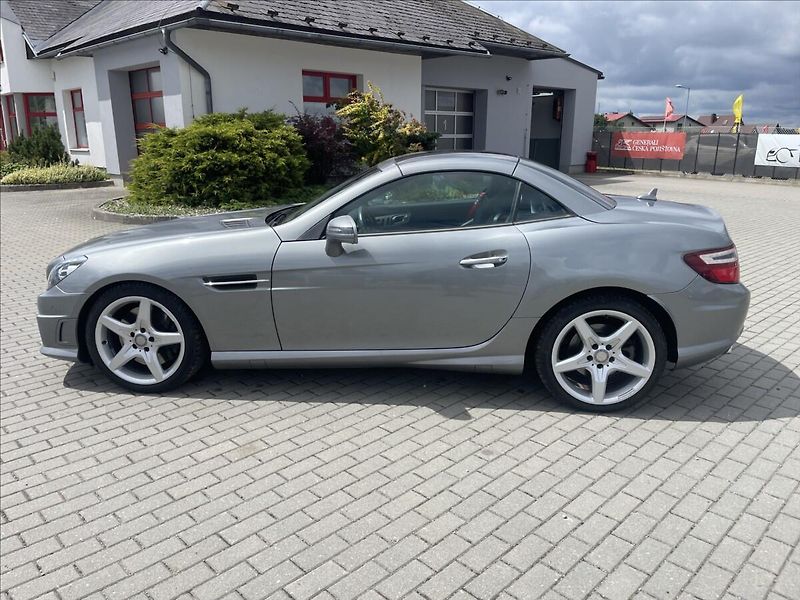Mercedes-Benz SLK 3,5 225kw AMG Odpočet DPH - fotka 2 z 31