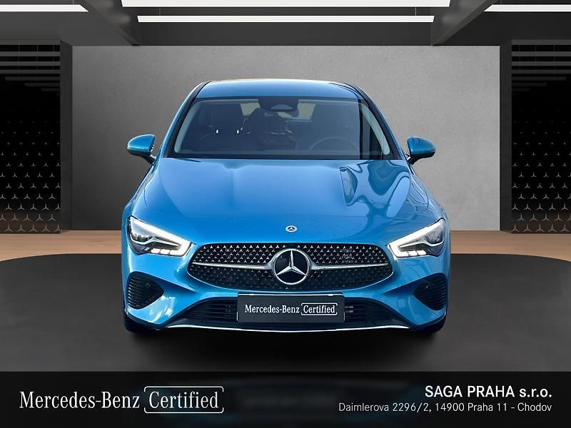 Mercedes-Benz CLA 180d Shooting Brake Progressiv - fotka 2 z 21