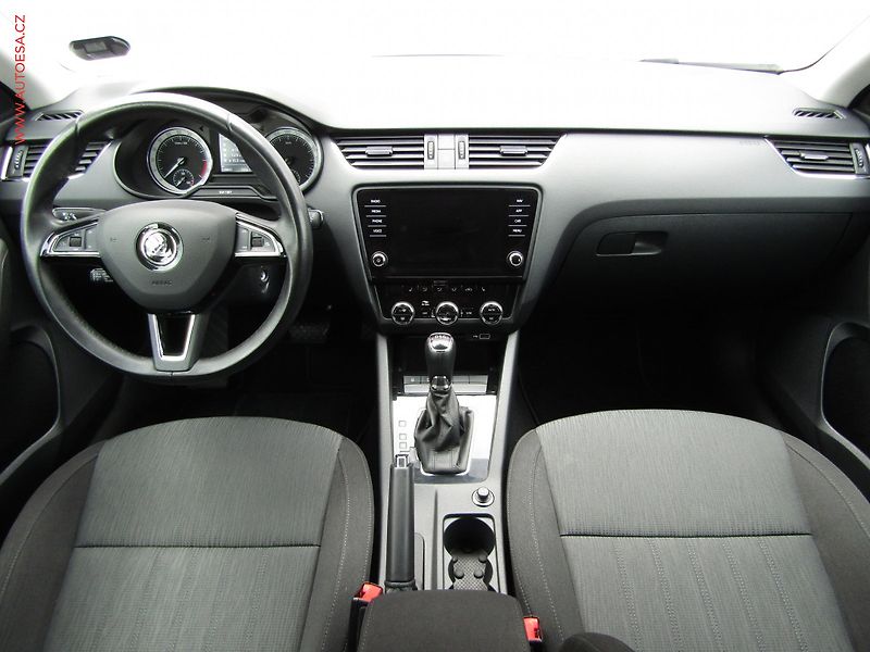 Škoda Octavia (2020) 2.0 TDi, Style, DSG - fotka 8 z 21