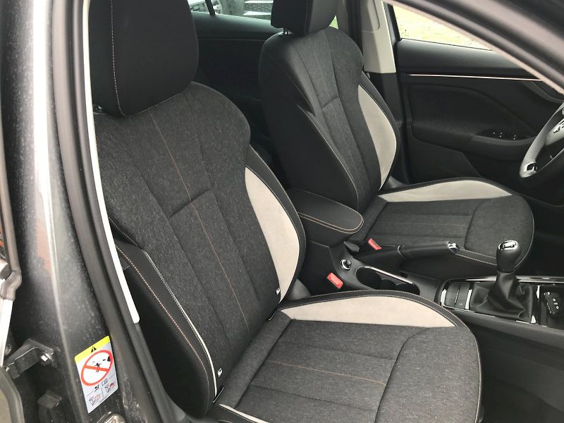 Škoda Kamiq (2024) 1.0 TSi - 85 kW, TOP SELECTION - fotka 18 z 20