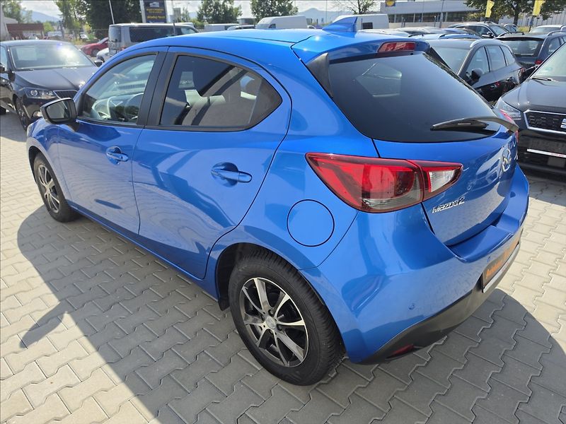 Mazda 2 1,5 Skyactiv G75 33tkm NAVI ST - fotka 9 z 43