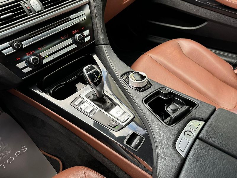 BMW Řada 6 640i-CABRIO-R20-HEZKÝ STAV - fotka 17 z 25