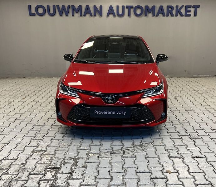 Toyota Corolla Hybrid AT GR Sport - fotka 4 z 17