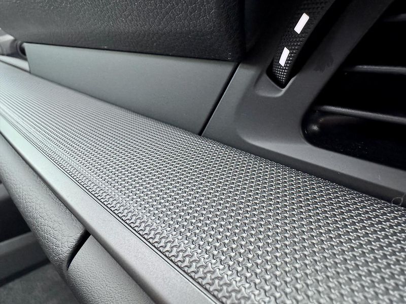 Porsche 911 (2020) Approved BOSE Střecha 20/21