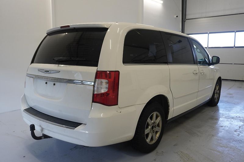Chrysler Town & Country 3.6i TOWN&COUNTRY  4X4 AUTOMAT - fotka 7 z 36
