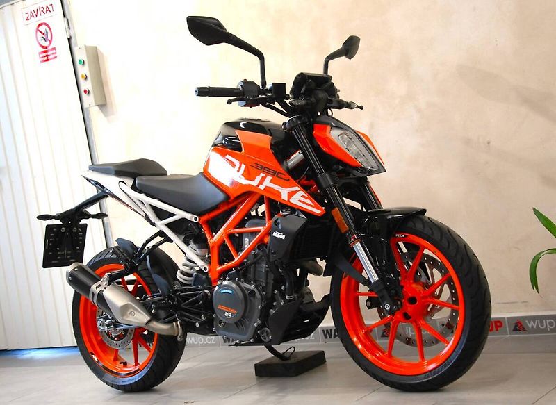 KTM 390 Duke (2019) Duke 390 - 7912 km, hezký stav - fotka 2 z 20