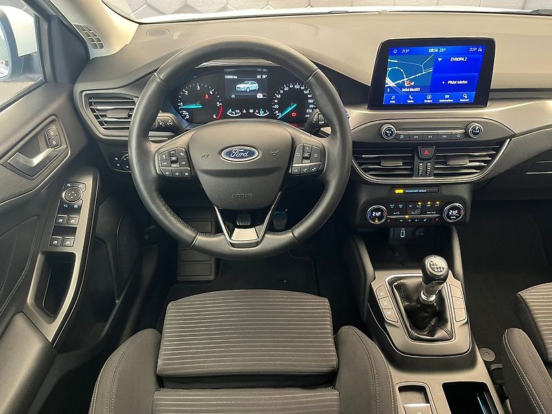 Ford Focus 2.0 EB Titanium manuál 110kW - fotka 8 z 76