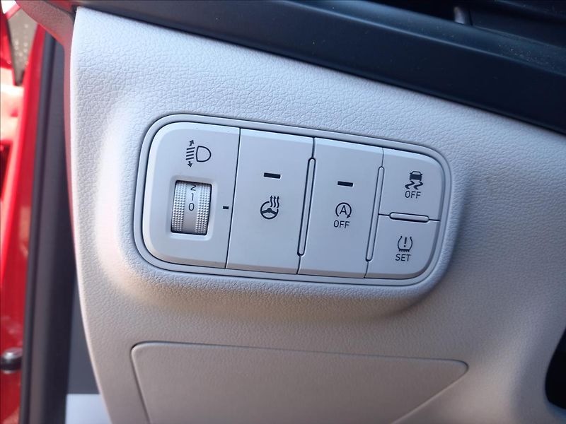 Hyundai Bayon 1,0 T-GDI DCT STYLE - fotka 13 z 16