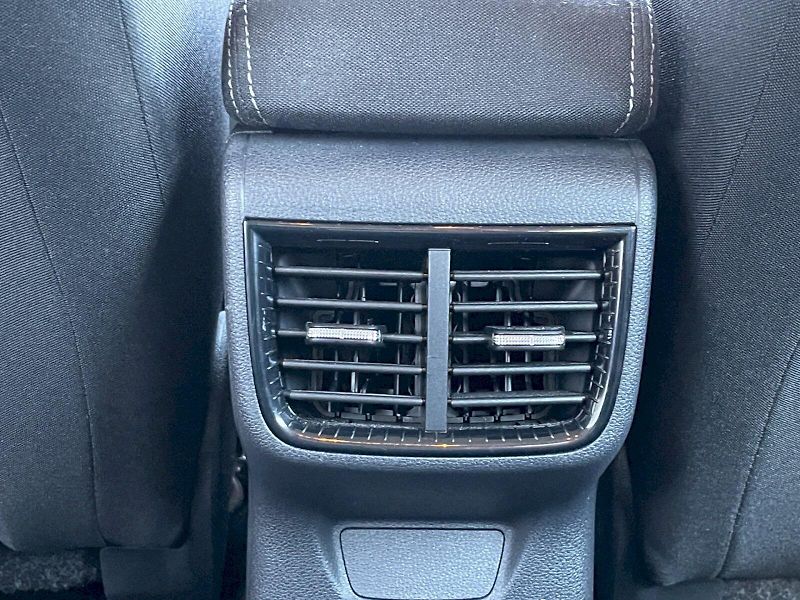 Škoda Fabia (2024) 1.0 TSI 70kW Ambition Plus - fotka 26 z 32