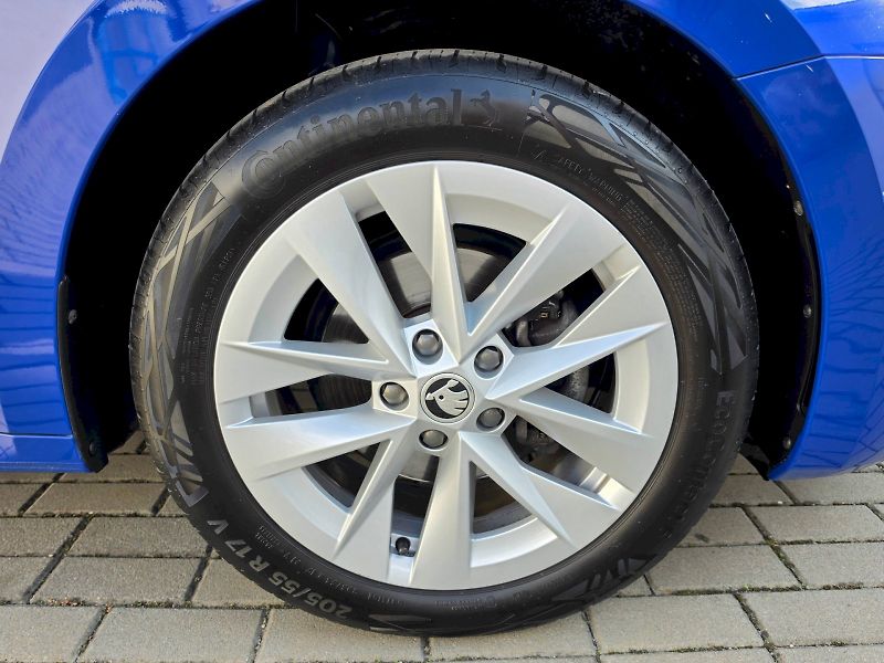 Škoda Octavia (2024) 1,0TSI 81KW STYLE - fotka 29 z 32