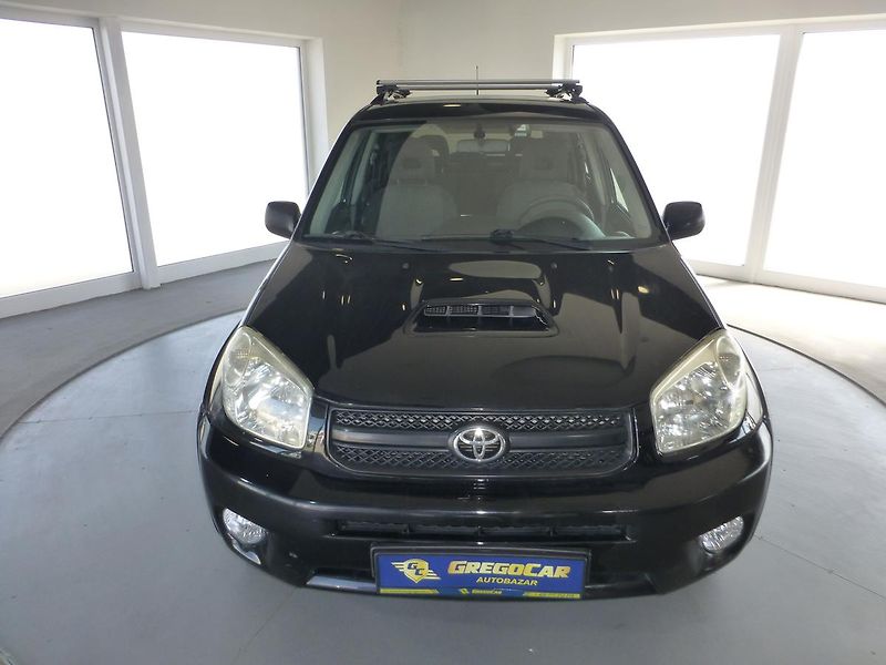 Toyota RAV4 (2004) 2,0D*DIGI**ALU**PARK.S***4X4 - fotka 3 z 24