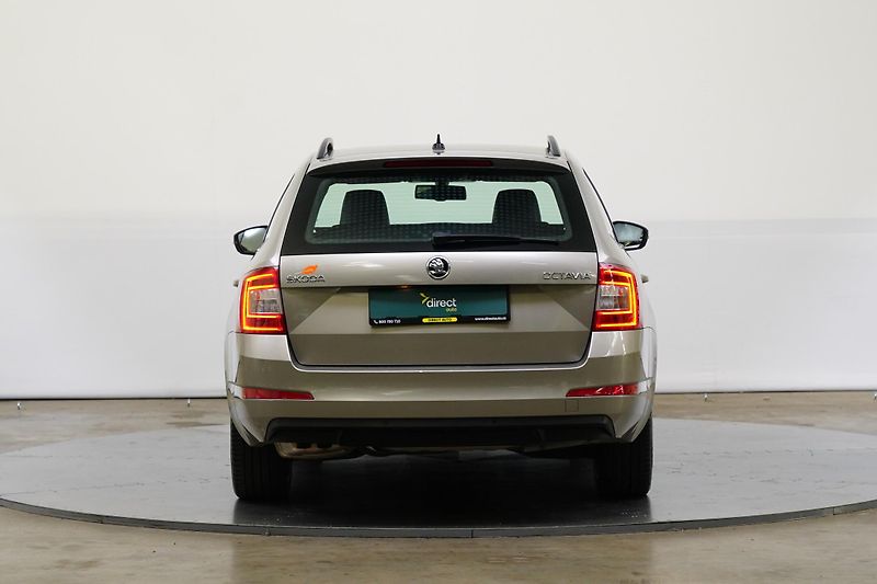 Škoda Octavia - fotka 6 z 26