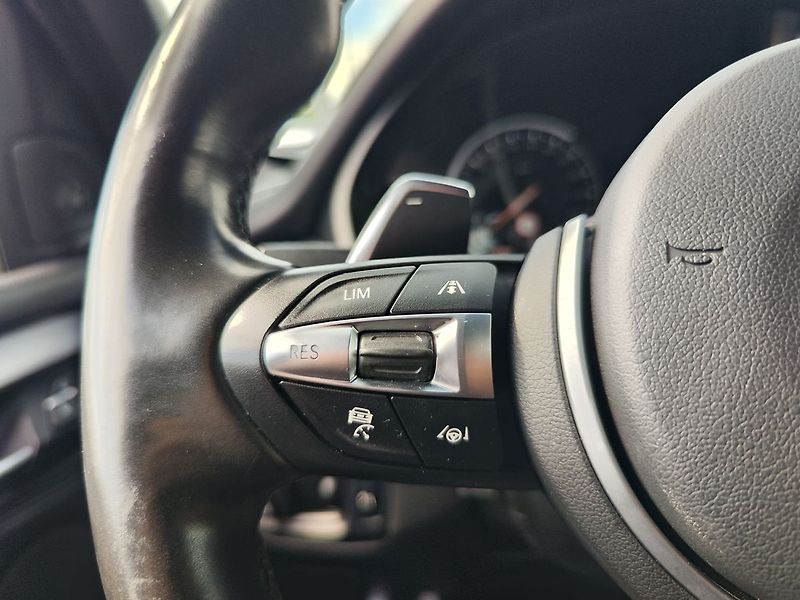 BMW X5 3.0/230kW xDrive40d - fotka 30 z 40