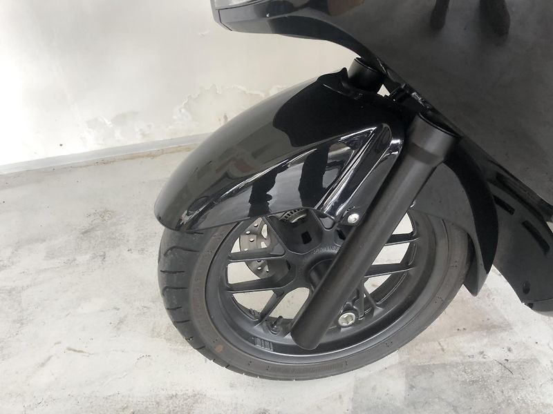 Honda Forza 300 ABS - fotka 12 z 18